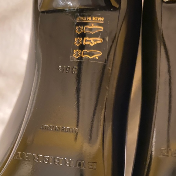 burberry  heels - Picture 13 of 13